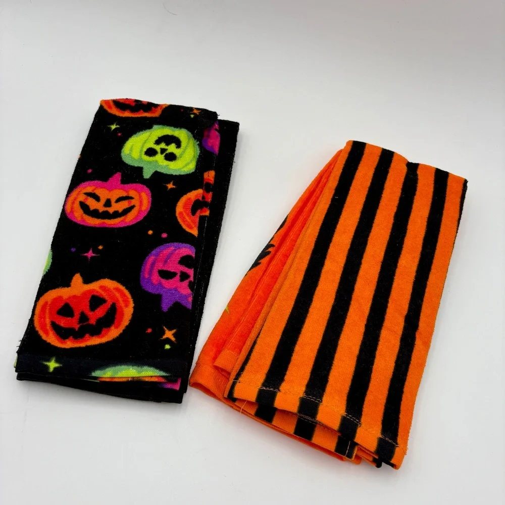 Hyde and Eek! 4 Halloween Kitchen Towels (2) 2-Pack‎ Black Cat Pumpkin Boo Decor